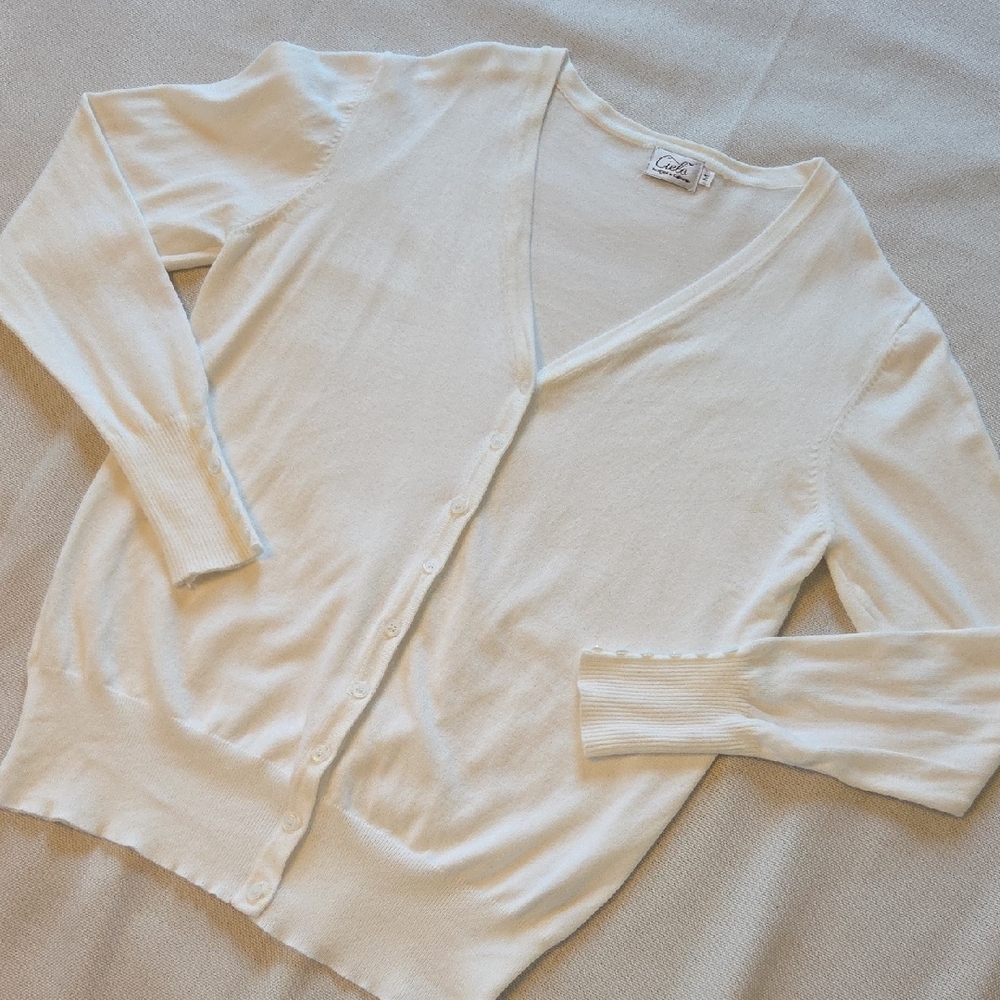 Cielo Sweater Button Front Long Sleeve Lightweight Cardigan White Size M
